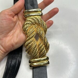 Accessocraft black leather belt with gold buckle vintage adjustable size